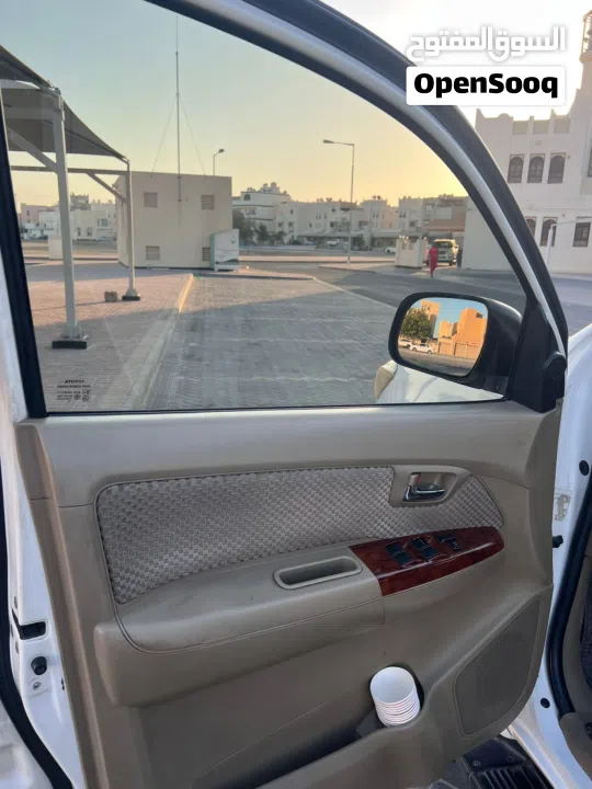 للبيع تويوتا فورتشنر موديل 2010 مأمنه ومسجله سنه كامل لا تحتاج إلى اي شي تم عمل سيرفس مؤخراً 4 سلندر