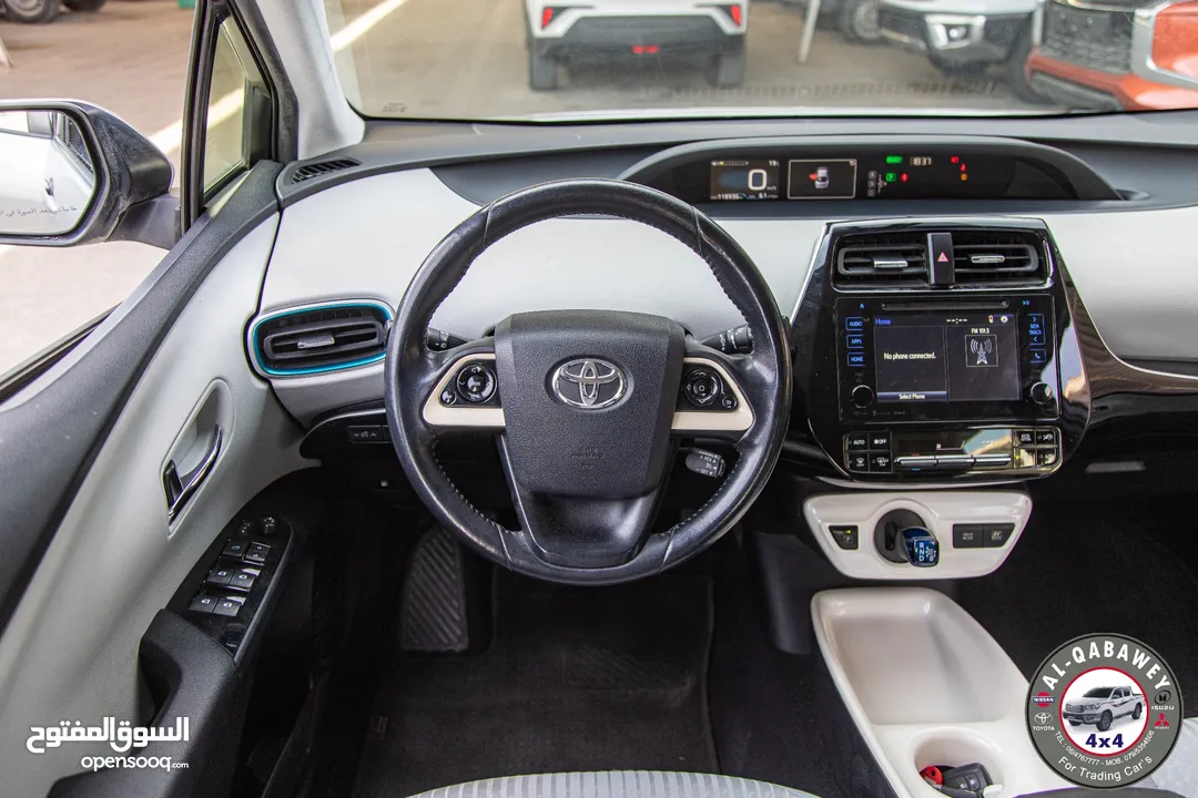 Toyota Prius 2018  •السيارة بحالة الوكالة و لا تحتاج الى صيانة    •محرك :  1800 سي سي  4 سلندر