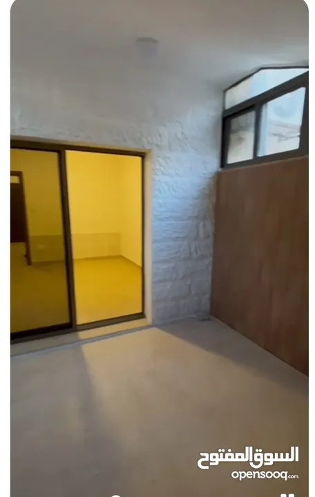 استديو للبيع شارع المدينة
