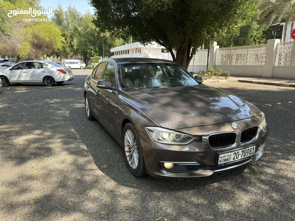 BMW 320i صبغ الوكالة