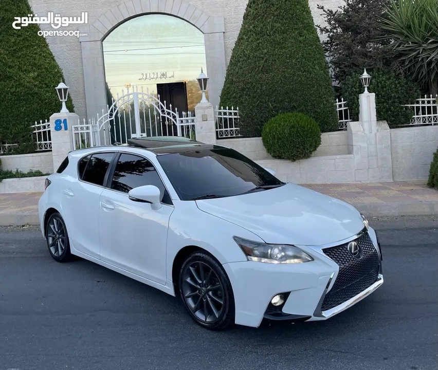 Lexus ct للبيع