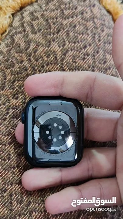 ساعة Apple watch الجيل السابع الحجم 45 نايك