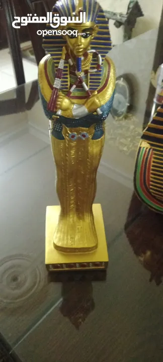 3 قطع تحف من مصر للبيع للإستفسار الاتصال على الرقم