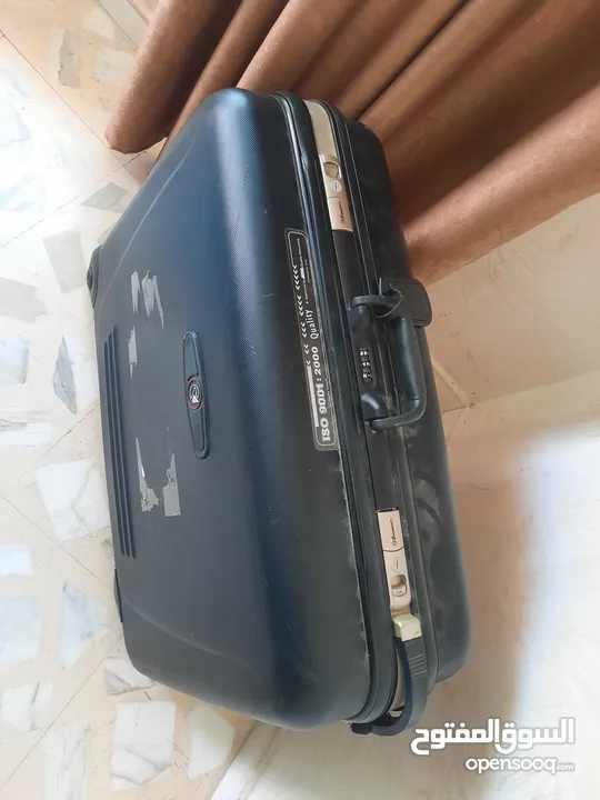 شنطة سفر للبيع