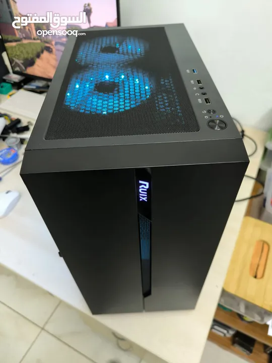 Gaming PC للدراسه والالعاب