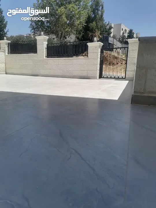 شقه ارضيه للبيع في خلدا مع ترس و مدخل خاص
