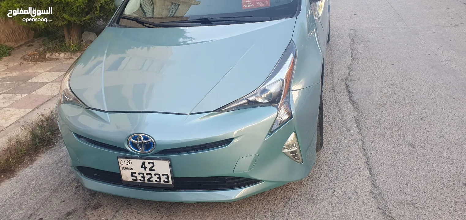 TOYOTA PRIUS 2016