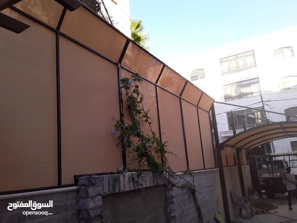 نقوم بتركيب جميع انواع المظلات والشوادر الشد والاشرعه والبراقولات واللكسان بسعر منافس جدا جدا