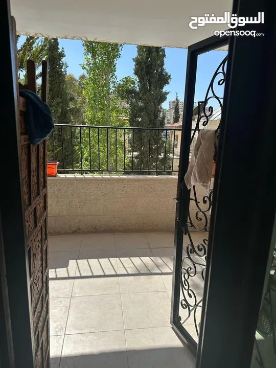 شقه للبيع في الطياره