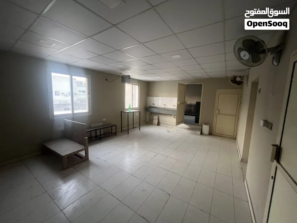 فرصة استثمارية من المالك مباشرة للبيع مبنى تجاري