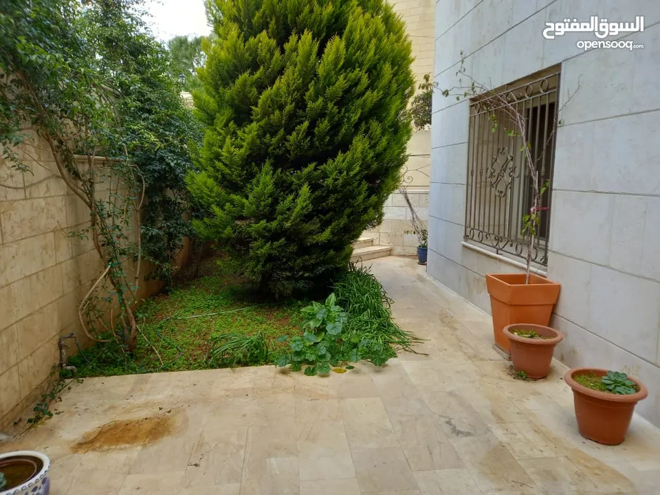 شقة مفروشة - الشميساني - 3نوم 1ماستر - 205م - حديقة - اعلان رقم A166