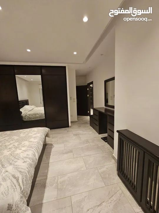 للايجار السنوي فقط شقة مودرن مع تراس modern apartment with terrace