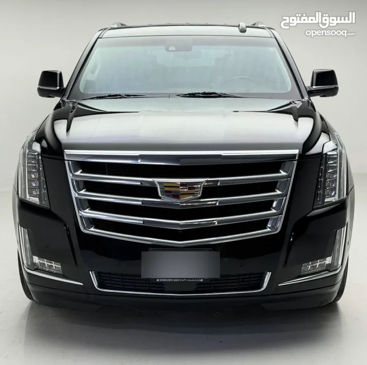 cadilac Escalade  وارد الوكالة و صيانة الوكالة مواصفات خاصة