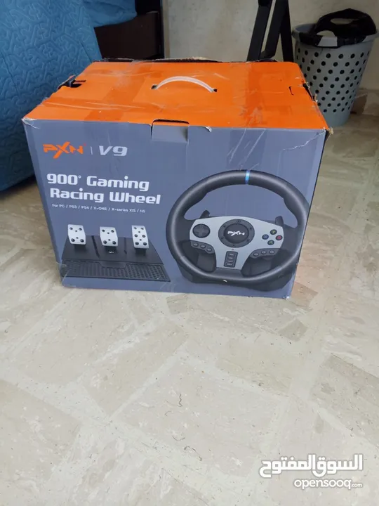 للبيع ستيرينج مع جير وبدالات  لألعاب السيارات والسباقات Racing Wheel