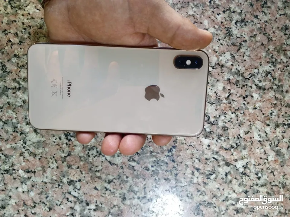 ايفون XS MAX للبيع