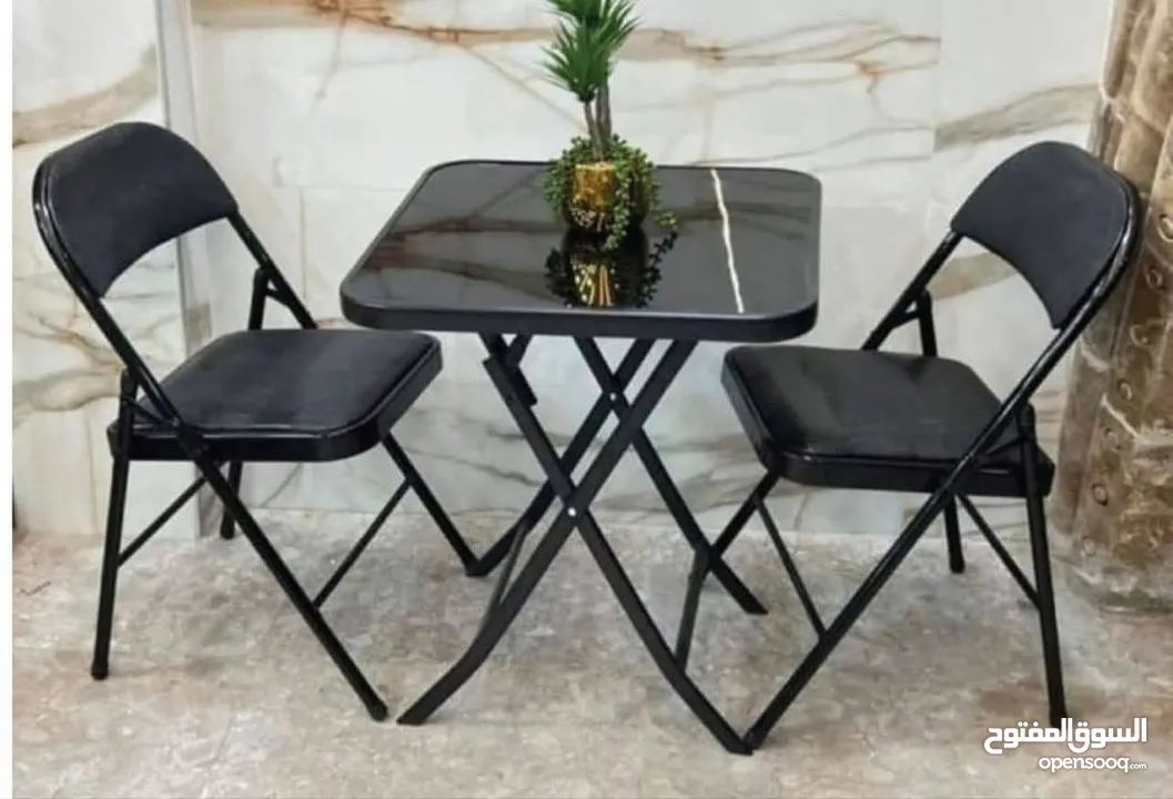 طقم طاولة وكراسي قابل للطي — أنيق وعملي مثالي للبلكونة، الحدائق، المطبخ أو أي زاوية راقية في البيت