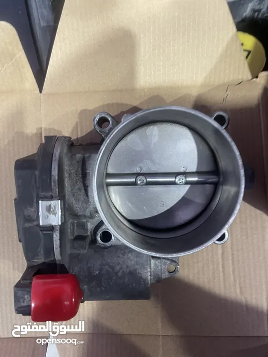 Original Throttle body size 80mm with original Throttle body spacer and accessories for Dodge