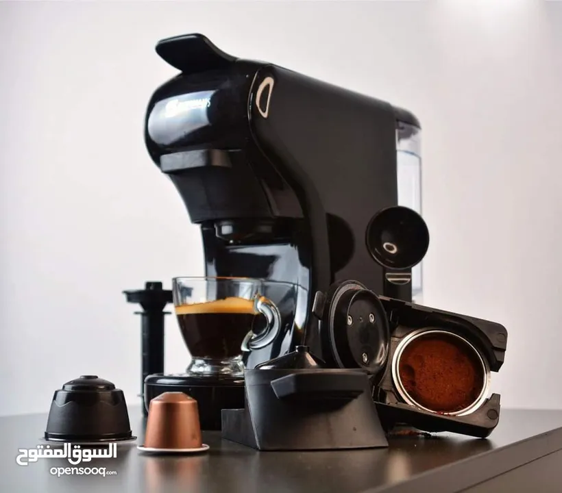 ماكينة صنع قهوة لجميع انواع الكبسولات وقهوه الاسبريسو المطحونة بقدرة 1450 وات وسعة 600 مل