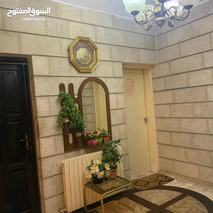 منزل سكني فاخر مستقل طابقين +تسوية حي الرونق بيادر وادي السير-من المالك مباشرة