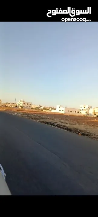ارض للبيع في اليادودة حوض الفريط من المالك مباشره مطله وراقيه فلل جميله والسعر قابل للتفاوض