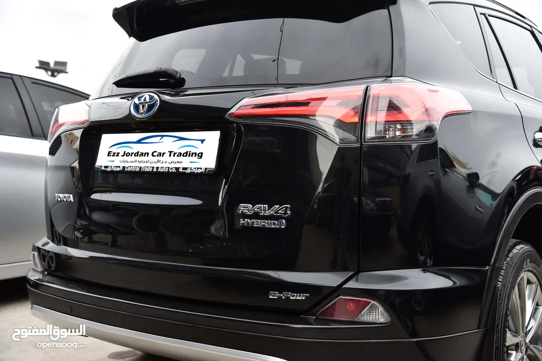 تويوتا راف فور هايبرد بحالة الوكالة Toyota Rav4 E-Four Hybrid 2017