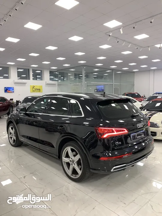 AUDI Q5 2.0 T