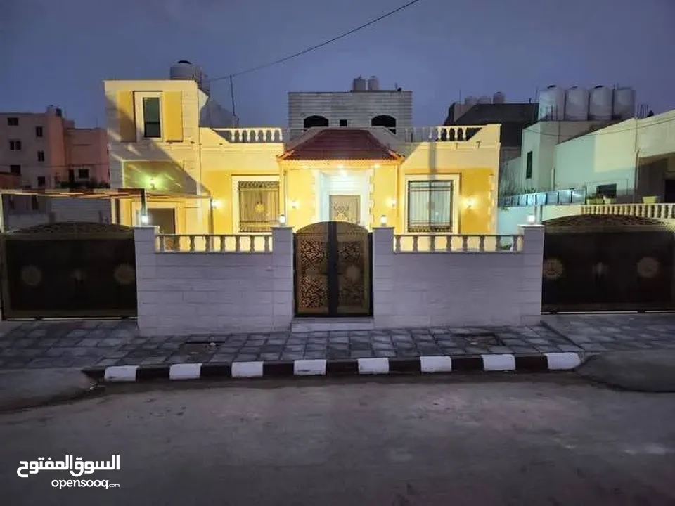 منزل مستقل للبيع سحاب ضاحية الاميره ايمان قرب مستشفى توتنجي