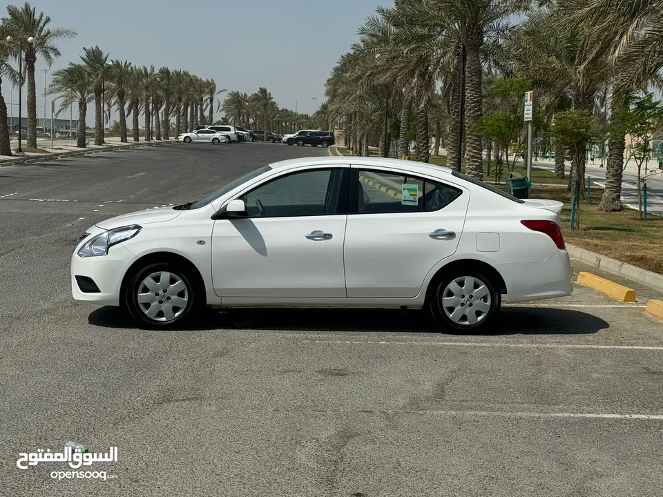 Nissan Sunny 2024 (White)