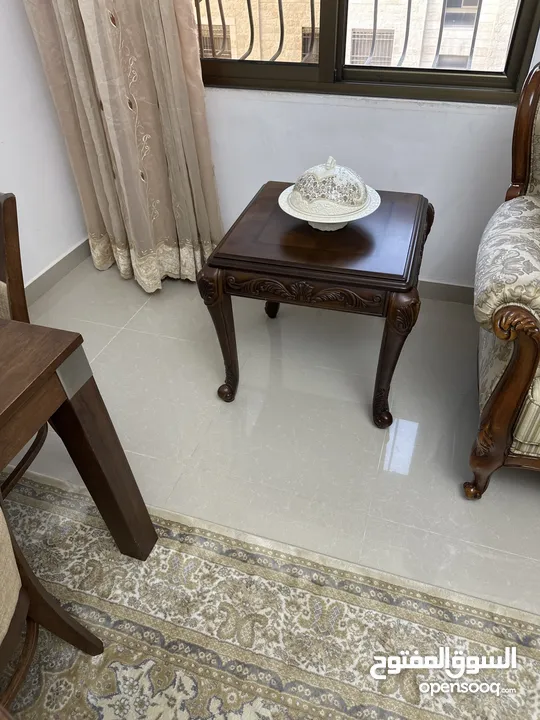 طقم جلوس كلاسيكي