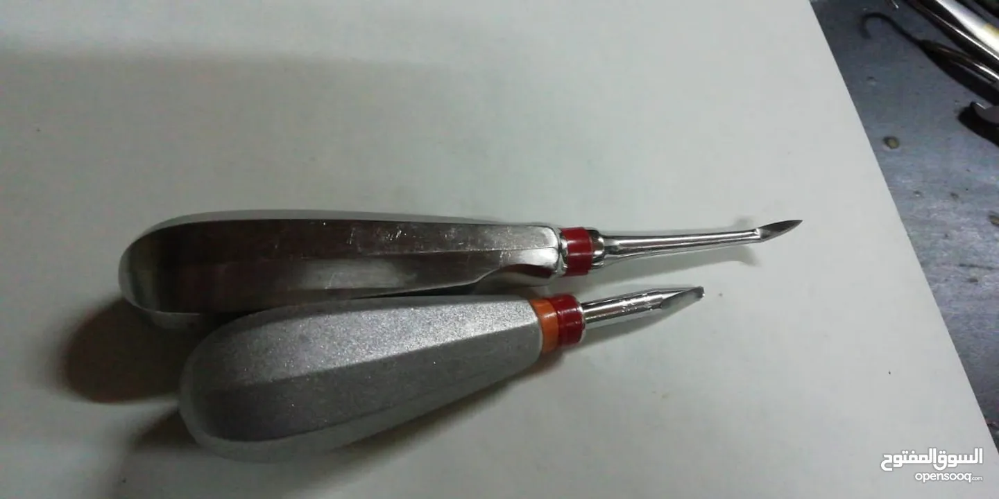 معدات أسنان أصلية
