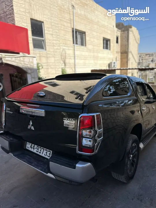 غرفة بكب متسوبيشي 2022