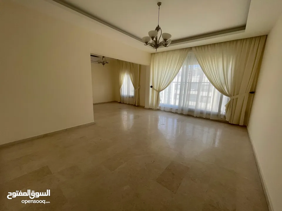 شقة غير مفروشة في دير غبار ( Property 39510 ) سنوي فقط