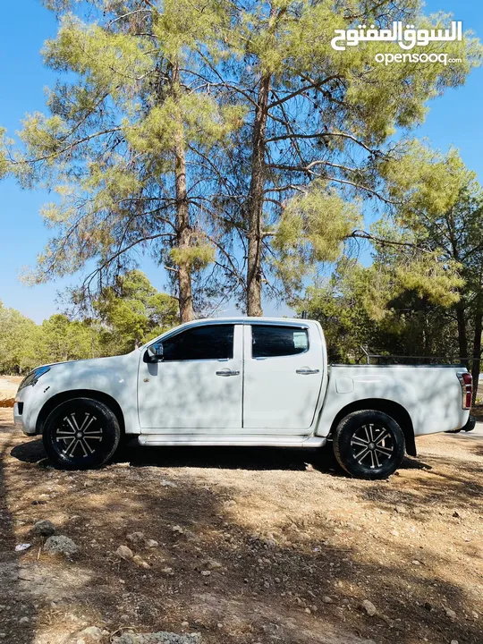 إيسوزو دي ماكس 4x4 موديل 2016 للبيع بسعر مغرررري