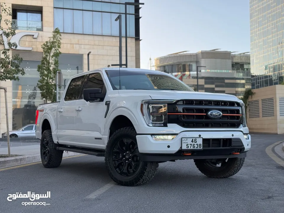 Ford f150 Lariat hiybrd 2021