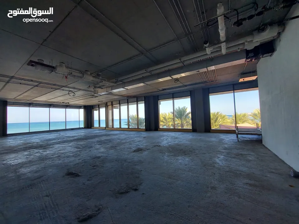 Office Space 100-450 Sqm for rent in Shatti Al Qurm Waterfront REF:922R