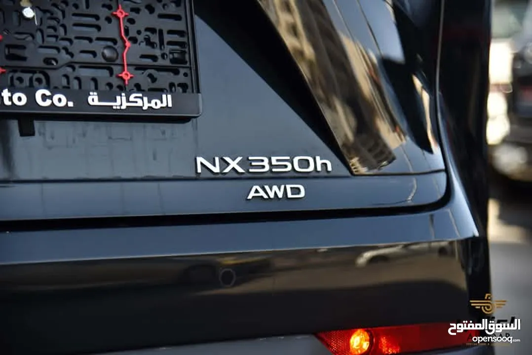 لكزس فاخرة NX 350 موديل 2024 كفالة الشركة عداد زيرو لون اسود مميز