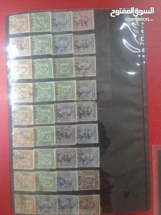 طوابع بريدية على شكل مجموعات غير مستخدمة