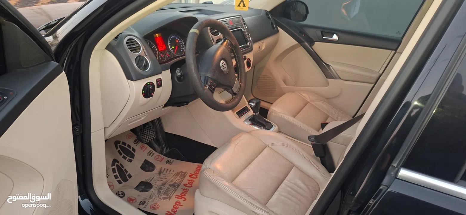 جيب تيجوان موديل 2010-اتومتيك-ماتور 2000تربوا -بنزين فل فل اضافات مع فتحة سقف بنوراما-فحص شركة ونخب