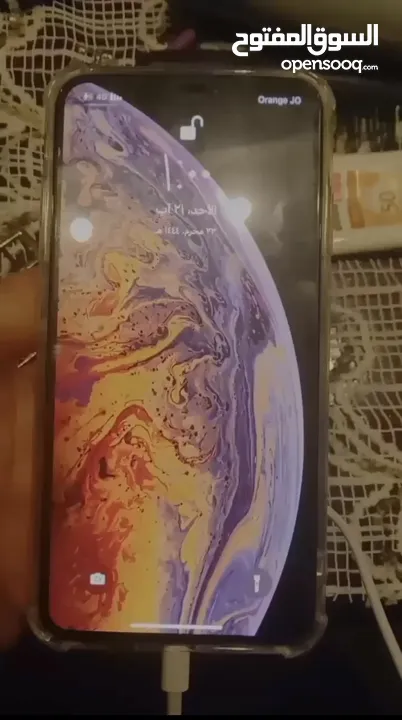 ايفون xs max للبيع وليس للبدل