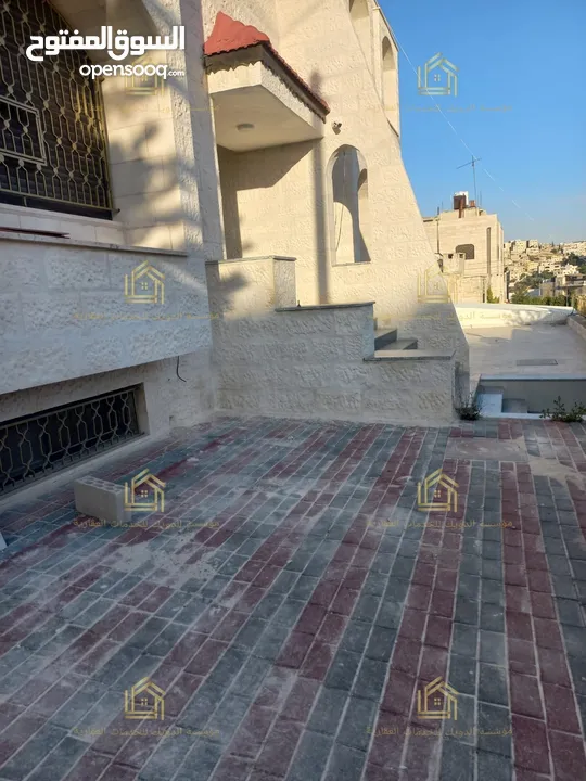 شقة ارضية للايجار في عبدون مجددة بالكامل لم تسكن بعد التجديد