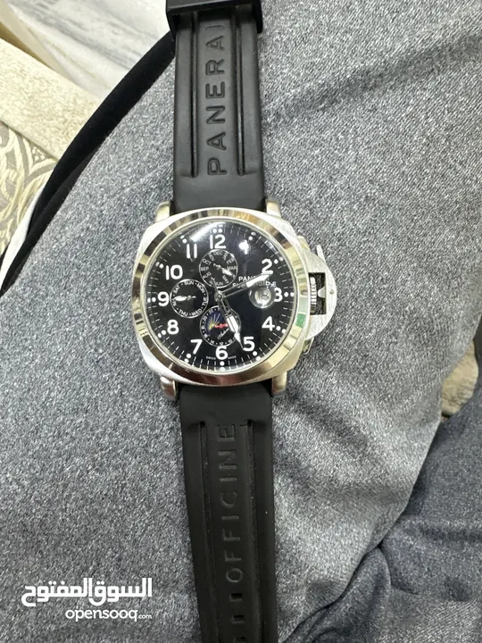بحال الوكاله طبعا لأصحاب الذوق الرفيع ومحبين الفخامه panerai
