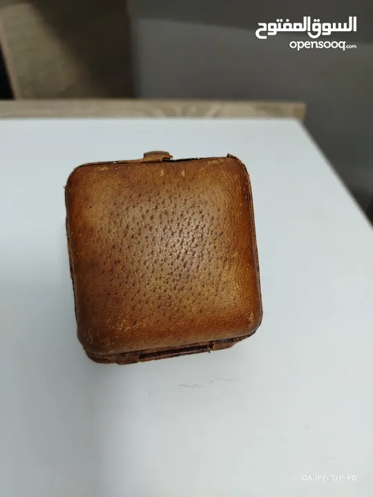ساعه المانيه ماركه كنزل