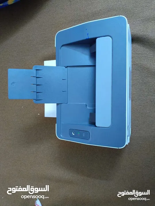 طابعة HP107W ليزر للبيع المستعجل