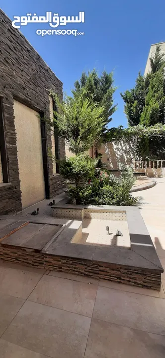فيلا للايجار يوجد خيارات اخرى Villa for rent, other options available V7