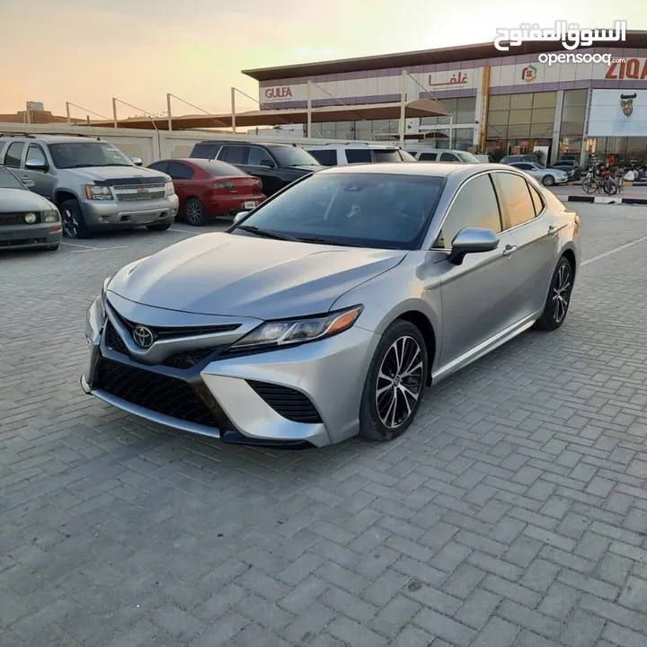 2020 TOYOTA CAMRY SE