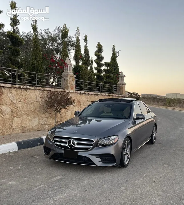 Mercedes benz E300 AMG بحالة الوكالة