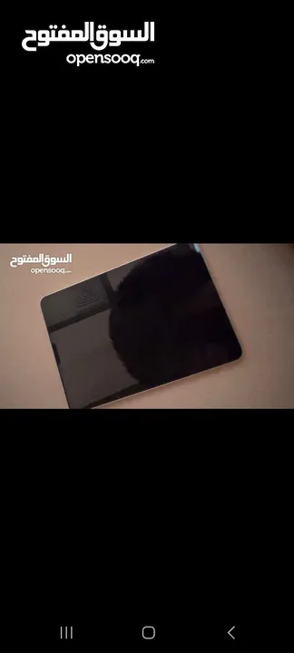 ايباد برو M1 / مع شريحة / 256GB و ملحقاته