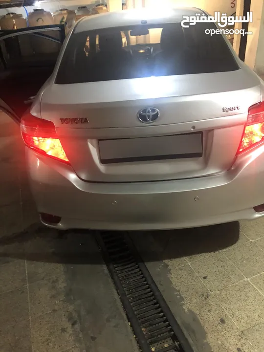 تويوتا   يارس 2016. 1500cc للبيع بسبب عدم الاستعمال لوجود سيارات اخرى  مع الشكر