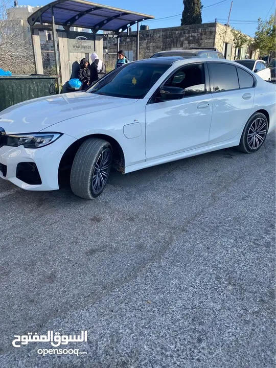 BMW 330e M 2019 بسعر مغري جدا جدا
