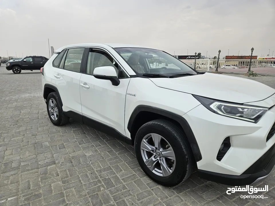 Toyota Rav 4 model 2022 gcc full option good condition very nice car everything perfect